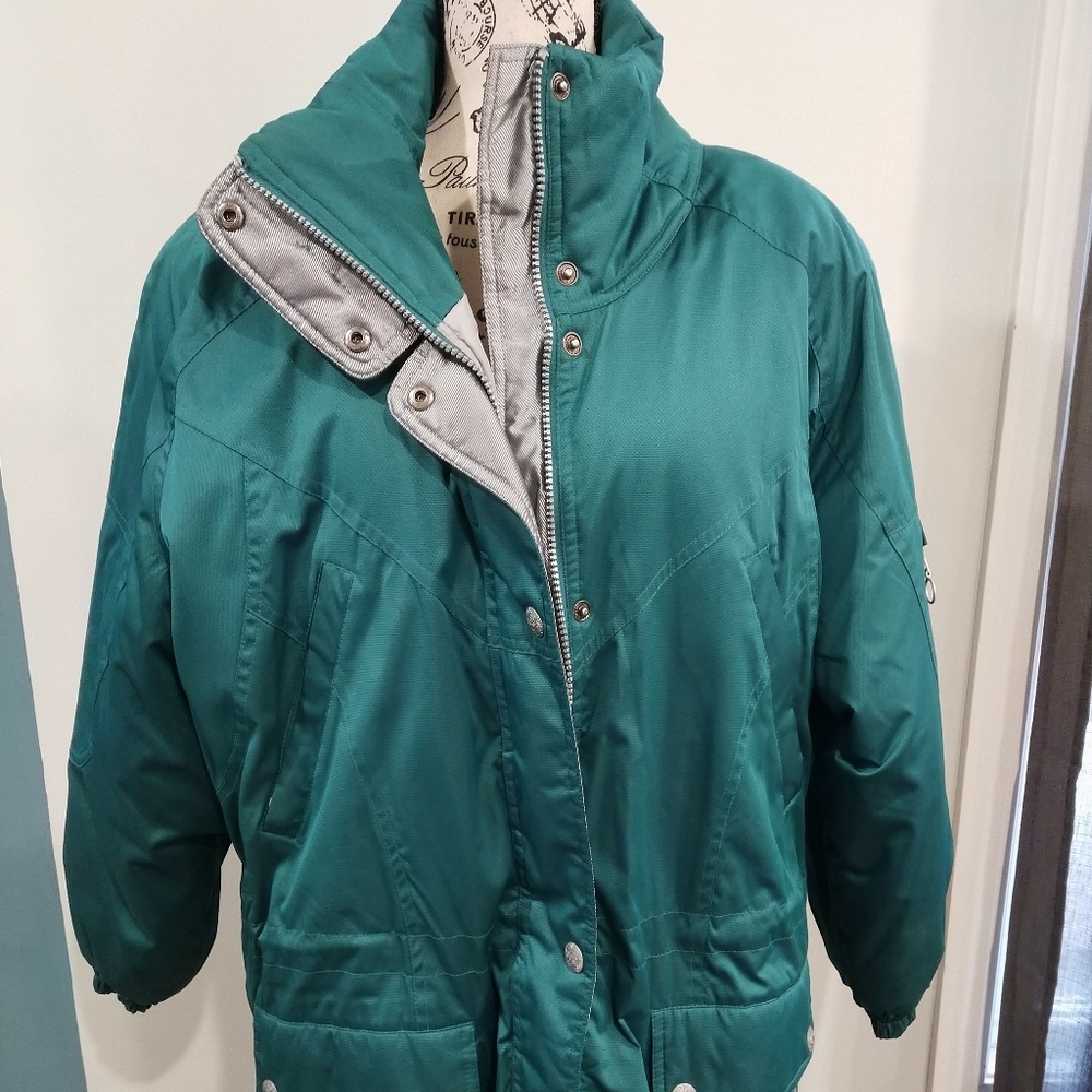 Very warm 80's style Inside Edge coat cinch waist